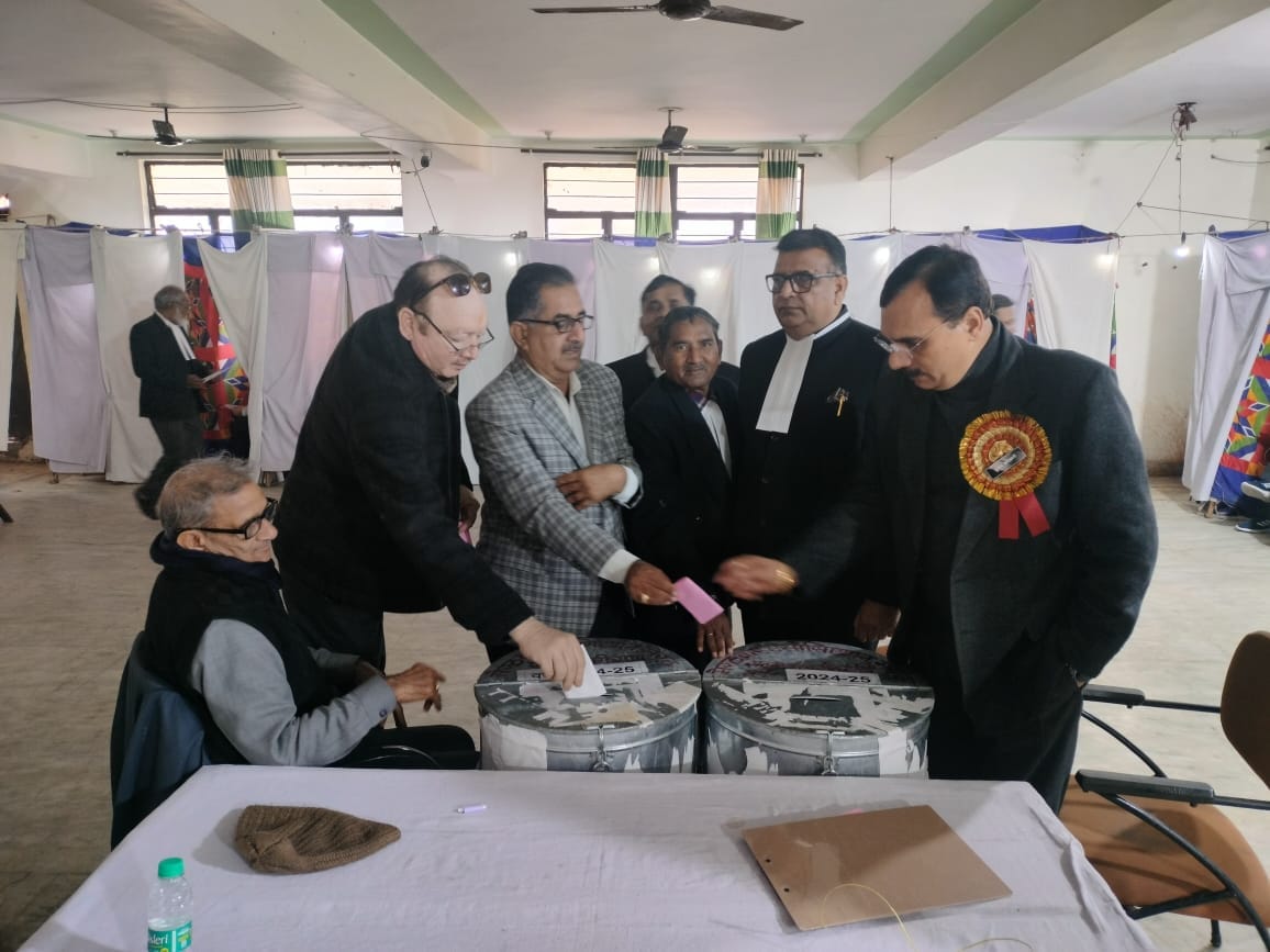 Meerut Bar Association Managing Committee Election today, 3461 voters use their vote