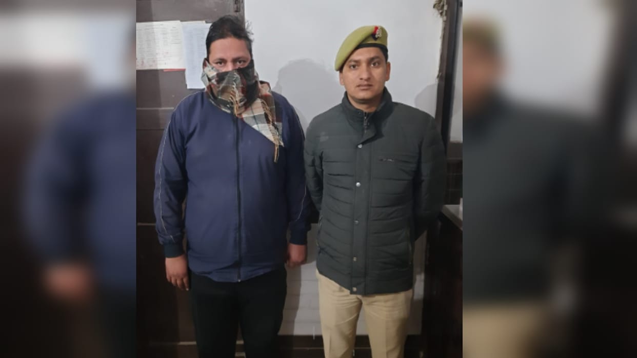 Bijnor: Constable suspended for demanding bribe, police registered report