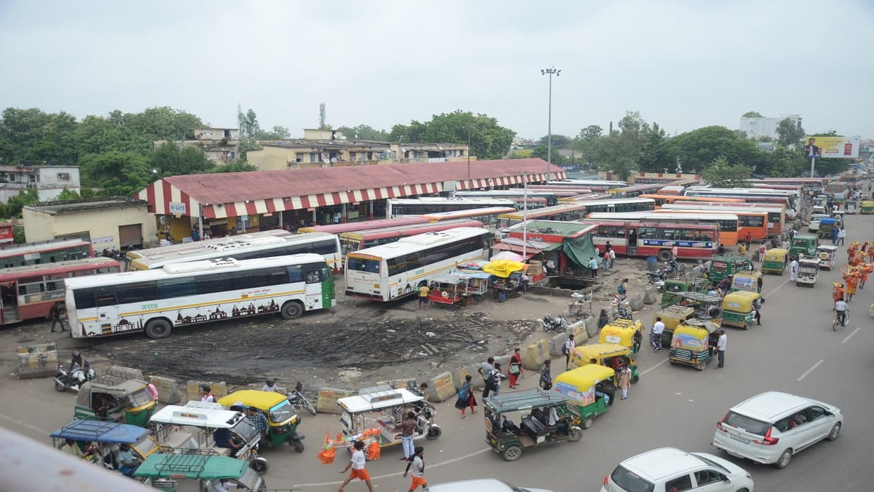 New bus stand will be built on six acres at Jhumka Tiraha in Bareilly