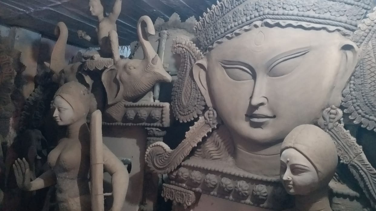 Basant Panchami 2024 Special Idol of Maa Saraswati Made in Varanasi