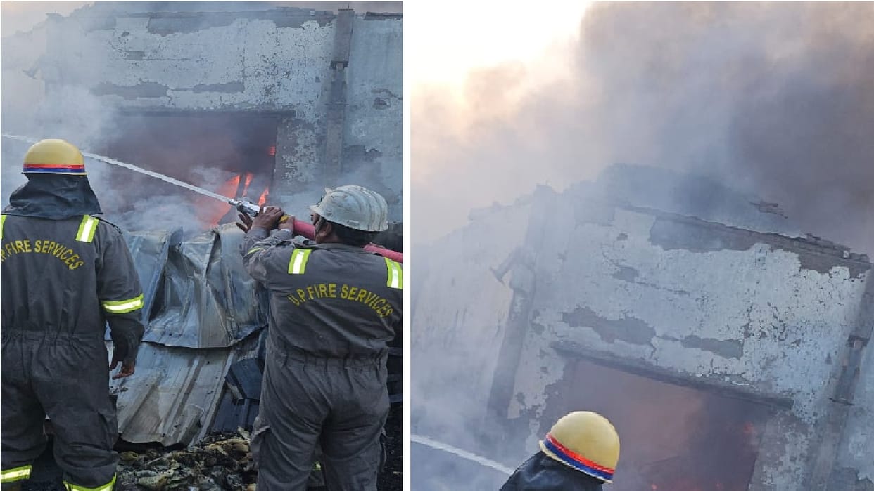 Major fire breaks out in mattress manufacturing factory in Greater Noida