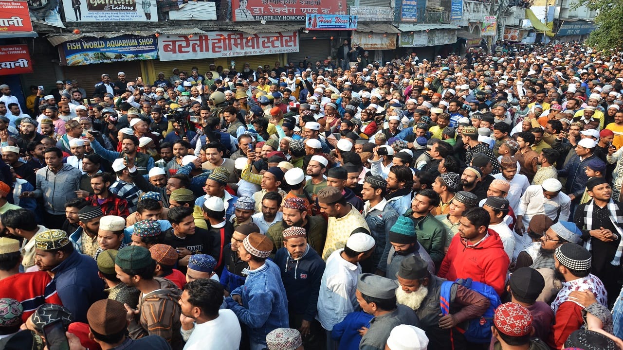 Bareilly Violence News: Miscreants Destroyed Shops And Beat People See Photos