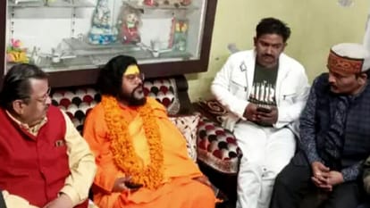महामंडलेश्वर स्वामी सच्चिदानंद बोले: सीएम के समक्ष रखेंगे लक्ष्मी नारायण मंदिर का मामला, कोर्ट भी जाएंगे Mahamandaleshwar Sachchidanand statement over Lakshmi Narayan Temple in Bareilly