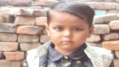 Aligarh: पड़ोसी ने बालक की हत्या कर शव खेत में फेंका, लाश को नोचते रहे जंगली जानवर, हत्यारोपी गिरफ्तार Neighbor murdered the child and threw the body in the field