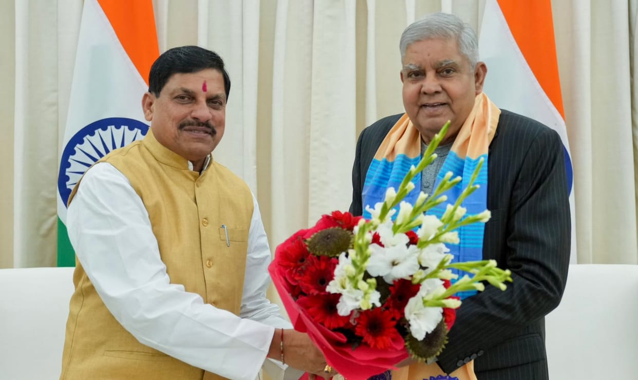 MP News: MP CM in delhi, distributing invitation for son's wedding to dignitaries