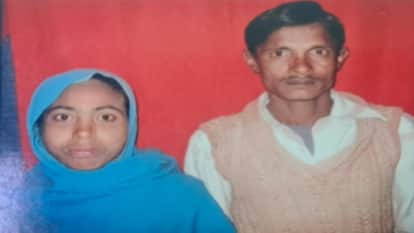 पत्नी के साथ ताहिर का फाइल फोटो।