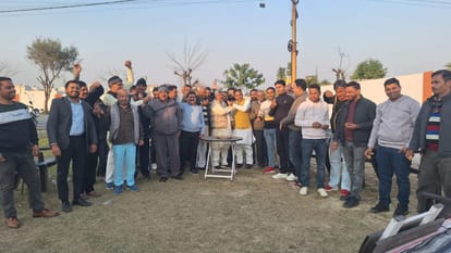 Announcement of giving Bharat Ratna to Chaudhary Charan Singh, farmers celebrated with RLD leader Sunil Rohta