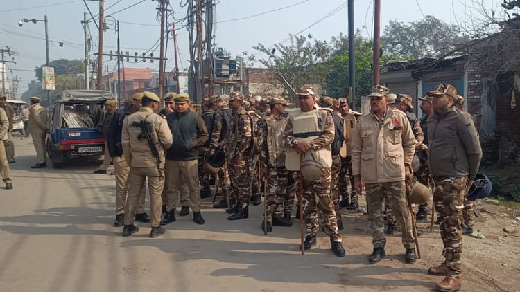 Police Alert Over Maulana Tauqeer Raza Khan Protest In Bareilly – Amar Ujala Hindi News Live