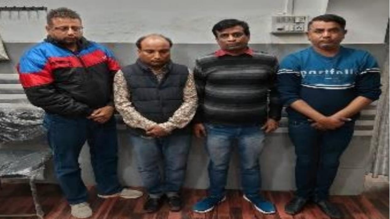 Ajmer News Four gamblers caught gambling in a public place police arrested