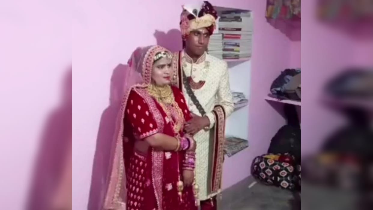 Jhunjhunu News Young man found hanging in in-laws house married five months ago