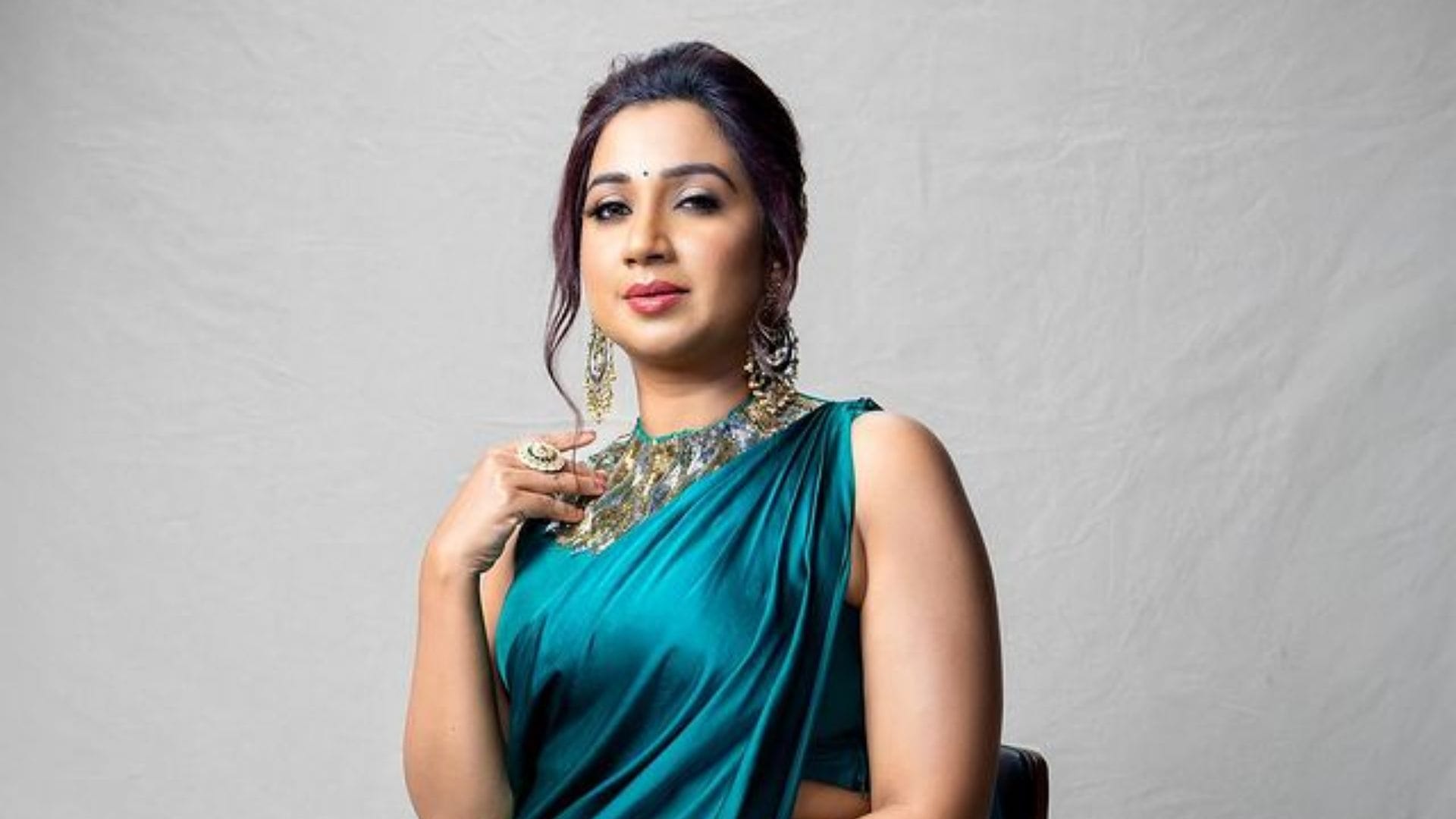 Famous Singers Who Sing in  Multiple Languages Shreya Ghosal Neeti Mohan Shilpa Rao Sonu Nigam