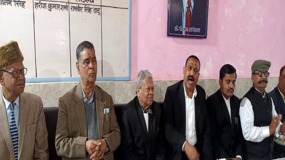 Hathras District Bar Association tenure extended by two years