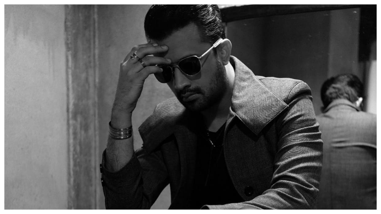 Pakistani singer Atif Aslam record song despite being not well says director Amit Kasaria