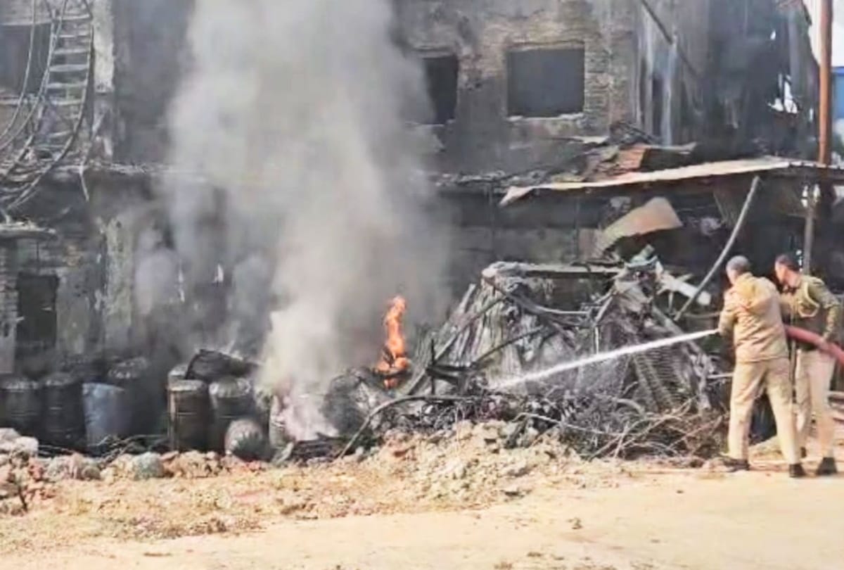 Baddi fire incident: Fire started due to spark falling on chemical drum while cutting shed, work stopped