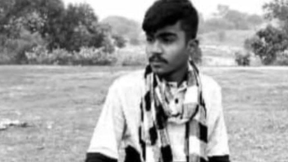 One youth died and two youth were injured in road accident in Korba