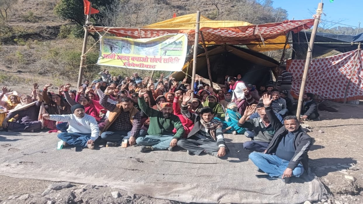 Dispute over water: People of two districts in Himachal face to face, government silent