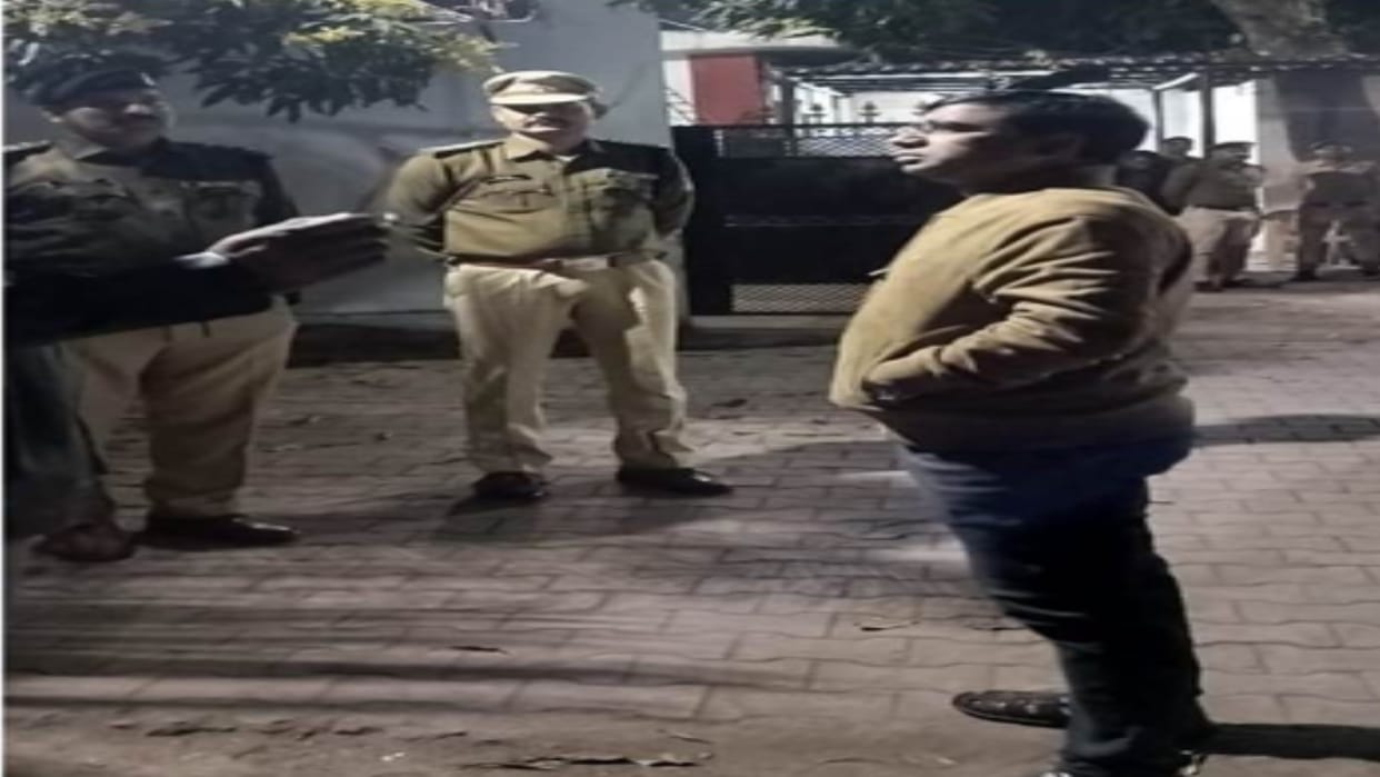 CG News: A constable committed suicide by shooting himself in bungalow of Minister Dayal DasCG News: मंत्री दय