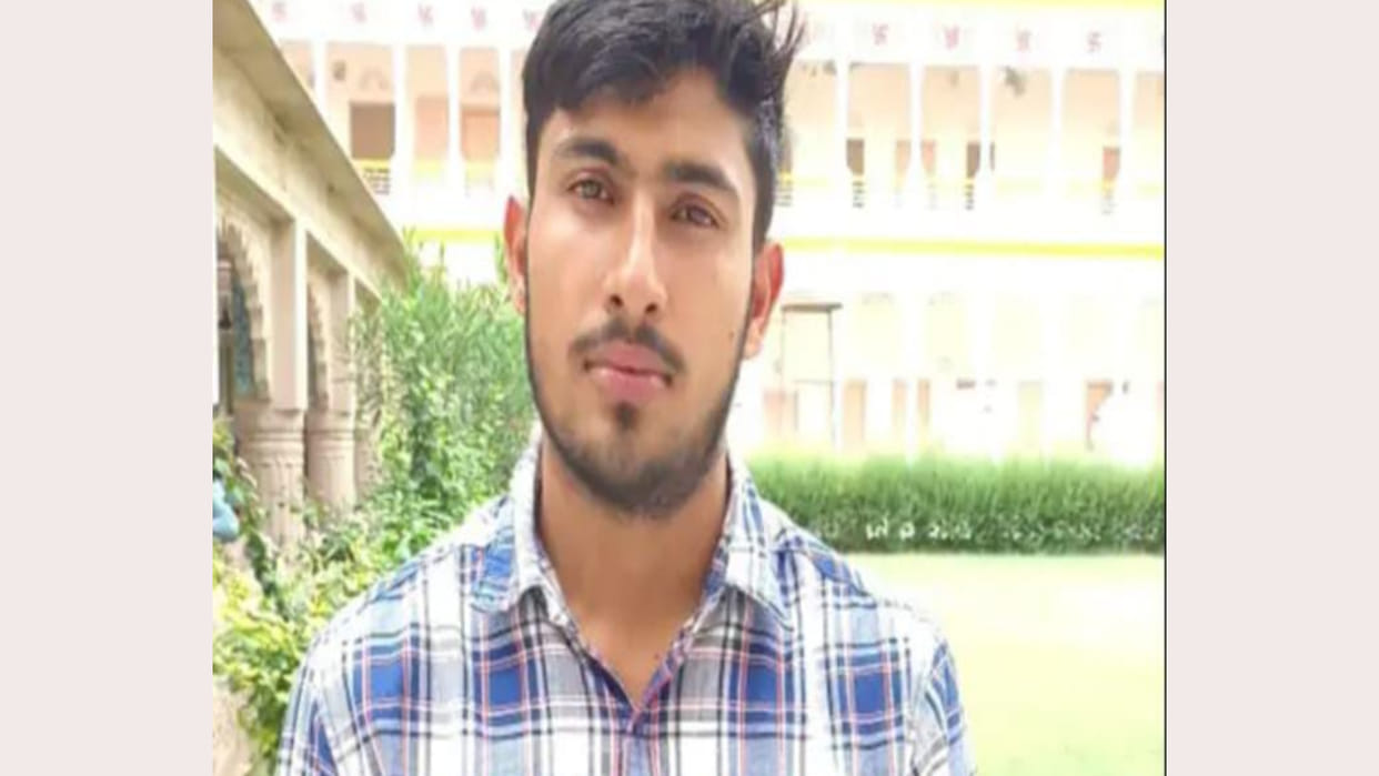 Rajasthan News: Youth dies after coming under high tension line, youth had gone to water the fields