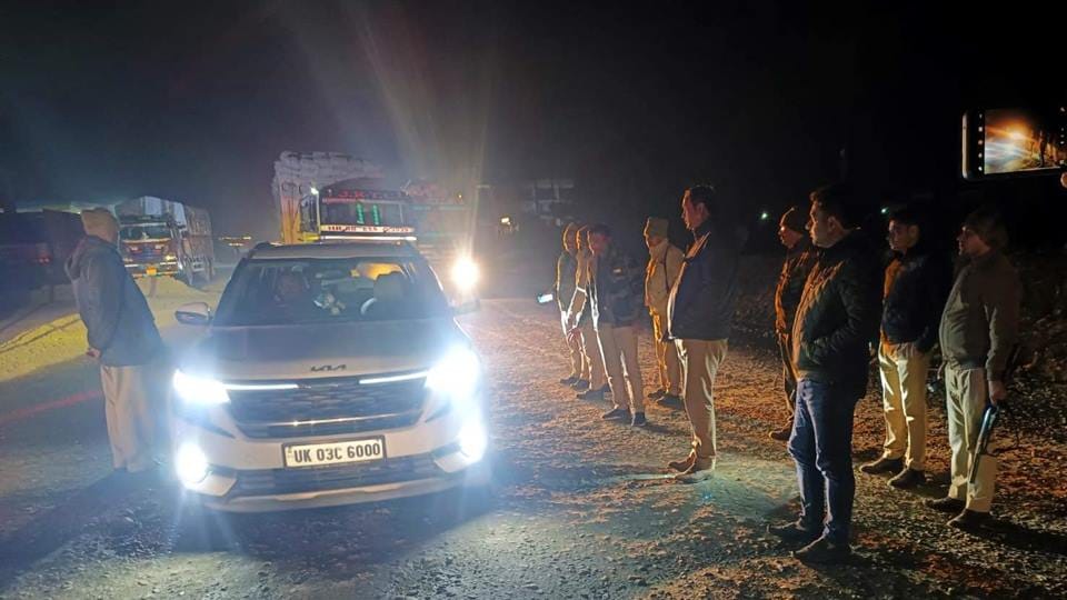Haldwani Violence: people of Rampur reached home barely saving their lives, narrated situation saw own eyes