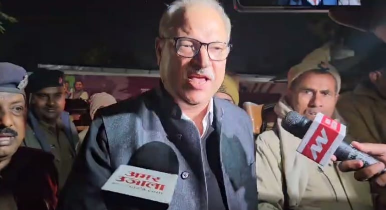 Congress Party: Congress MLA reached Patna after spending a week in Hyderabad; Tejashwi Yadav, floor test