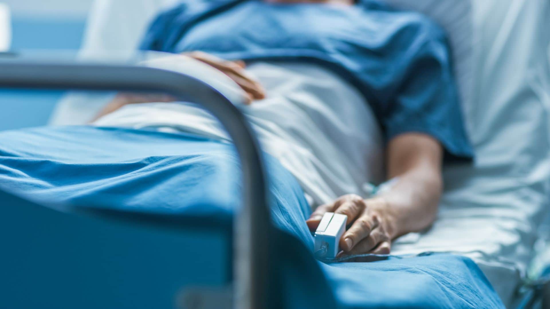 mystery of toxic lady the poisonous woman who fainted many people around her