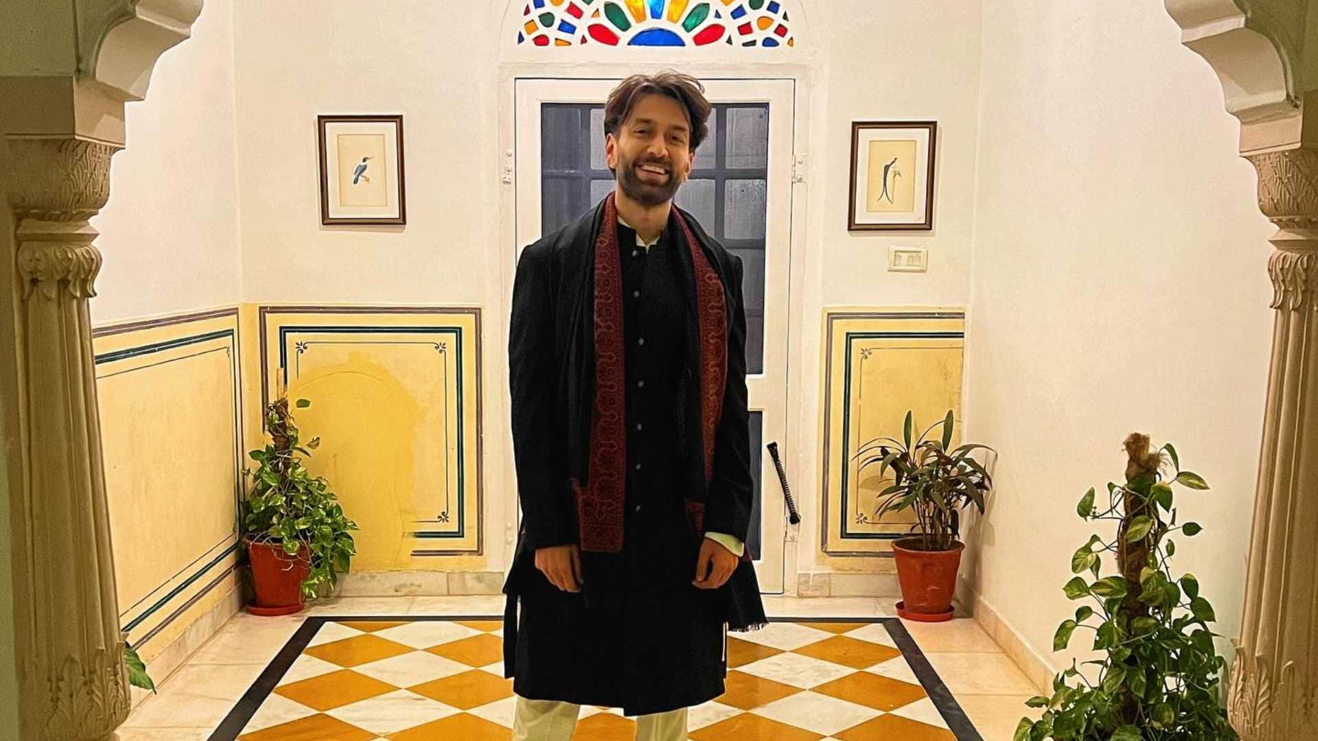 Kashmira Irani Wedding Govinda niece Kashmira tie knot with Akshat Saxena Nakuul Mehta Shares couple photos