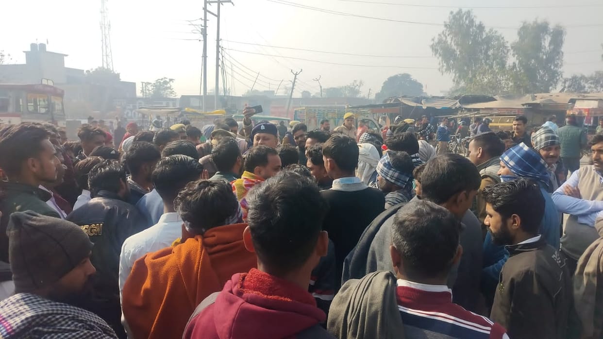 Saharanpur: Bike rider dies after being hit by bus, villagers vandalize, road blocked
