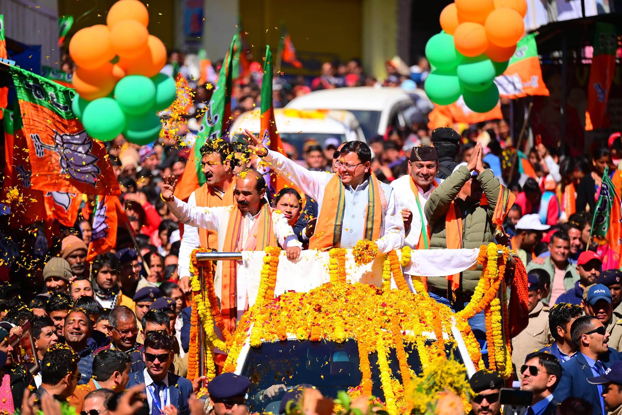 Huge Crowd in Uttarakhand CM Pushkar Singh Dhami roadshow in Champawat Photos