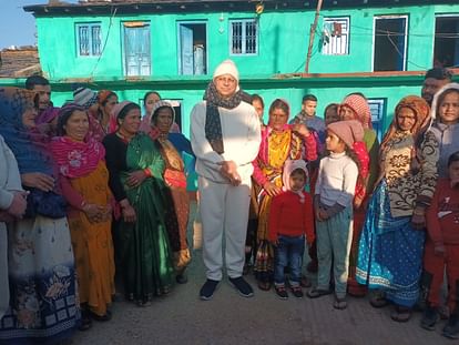 Uttarakhand BJP Gaon Chalo Abhiyan CM Dhami doing Morning walk in champawat and Get Public Feedback