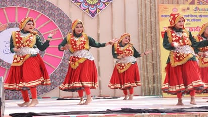 Surajkund mela buzzed over the weekend one lakh people arrived jam due to crowd