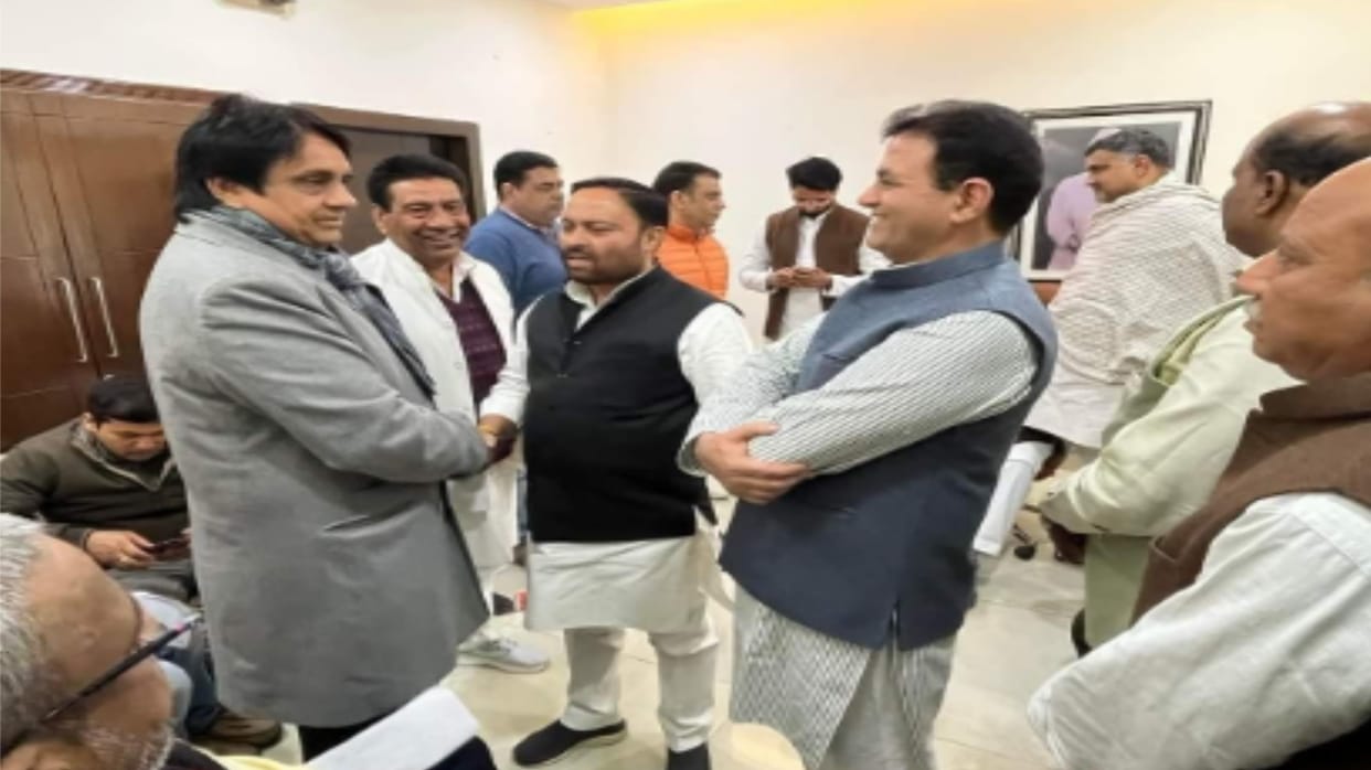 West UP News Live: Zainab Sikandar joins RLD, BSP MP Maluk Nagar meets Jayant Chaudhary
