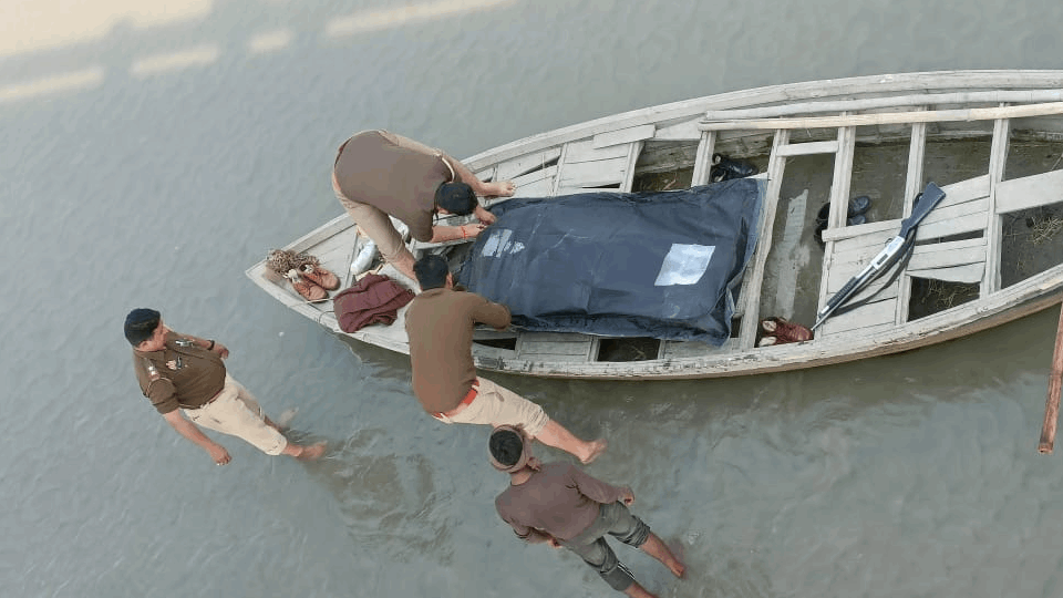 Dead body of a youth living in Mandapa village of Dankaur found in Meerut