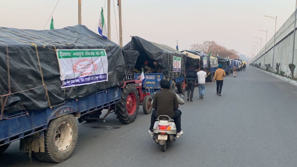 Farmers Prepared for Andolan in Delhi