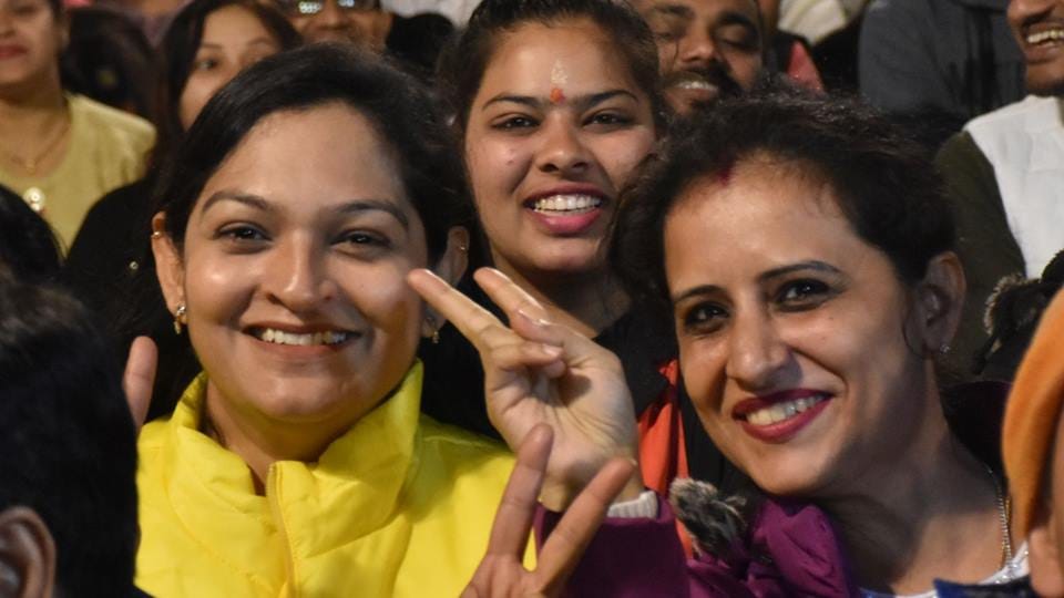 Kumar Vishwas in Moradabad: A lot of fun in Kavi Sammelan, youth excited