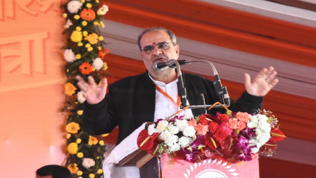 Mission 2024: CM Yogi, Bhupendra Chaudhary and Sanjeev Balyan targeted previous governments of UP