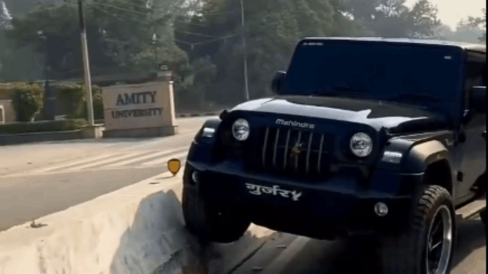 Stunt outside Amity University in noida 126 sector