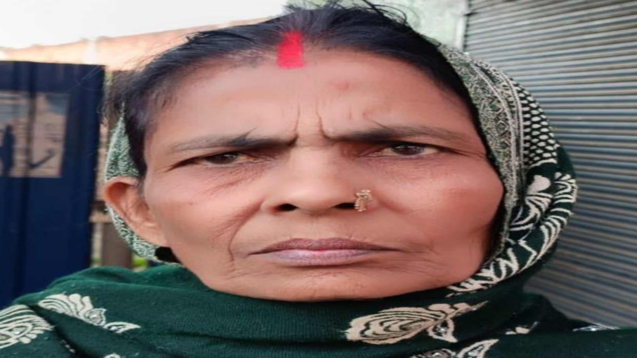 Fraudsters ran away with jewelery in Chaurichaura Gorakhpur