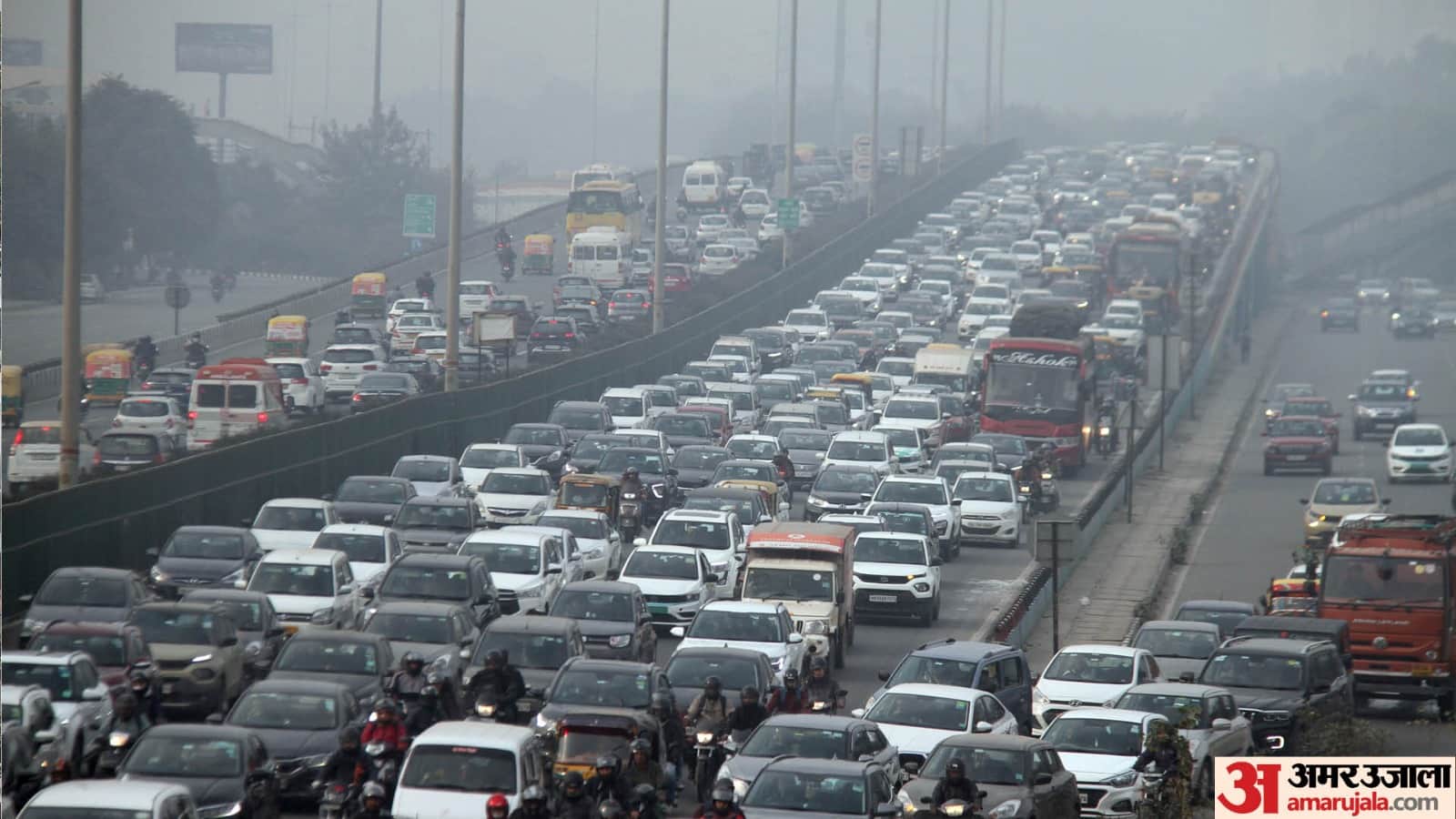 Kisan Andolan News Traffic Jam Delhi Gurugram Ghazipur border ahead of farmers protest Delhi Chalo March