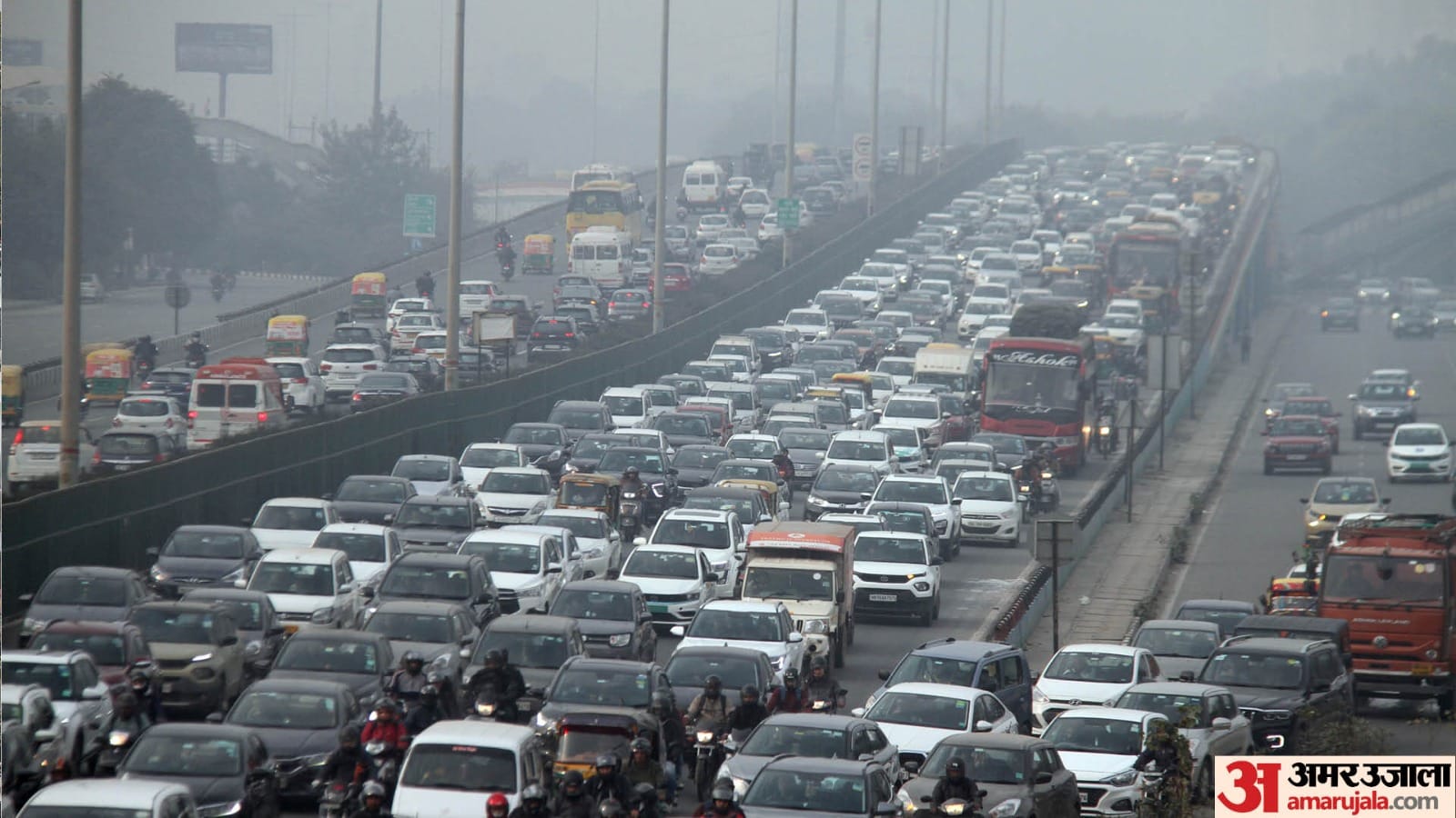Kisan Andolan News Traffic Jam Delhi Gurugram Ghazipur border ahead of farmers protest Delhi Chalo March
