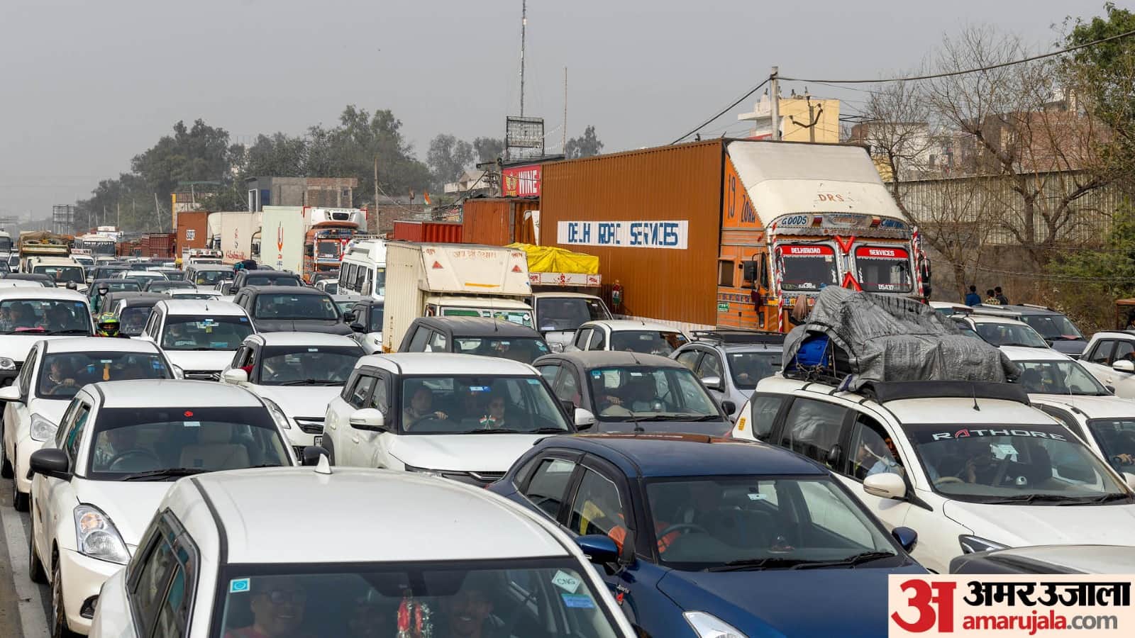 Kisan Andolan News Traffic Jam Delhi Gurugram Ghazipur border ahead of farmers protest Delhi Chalo March