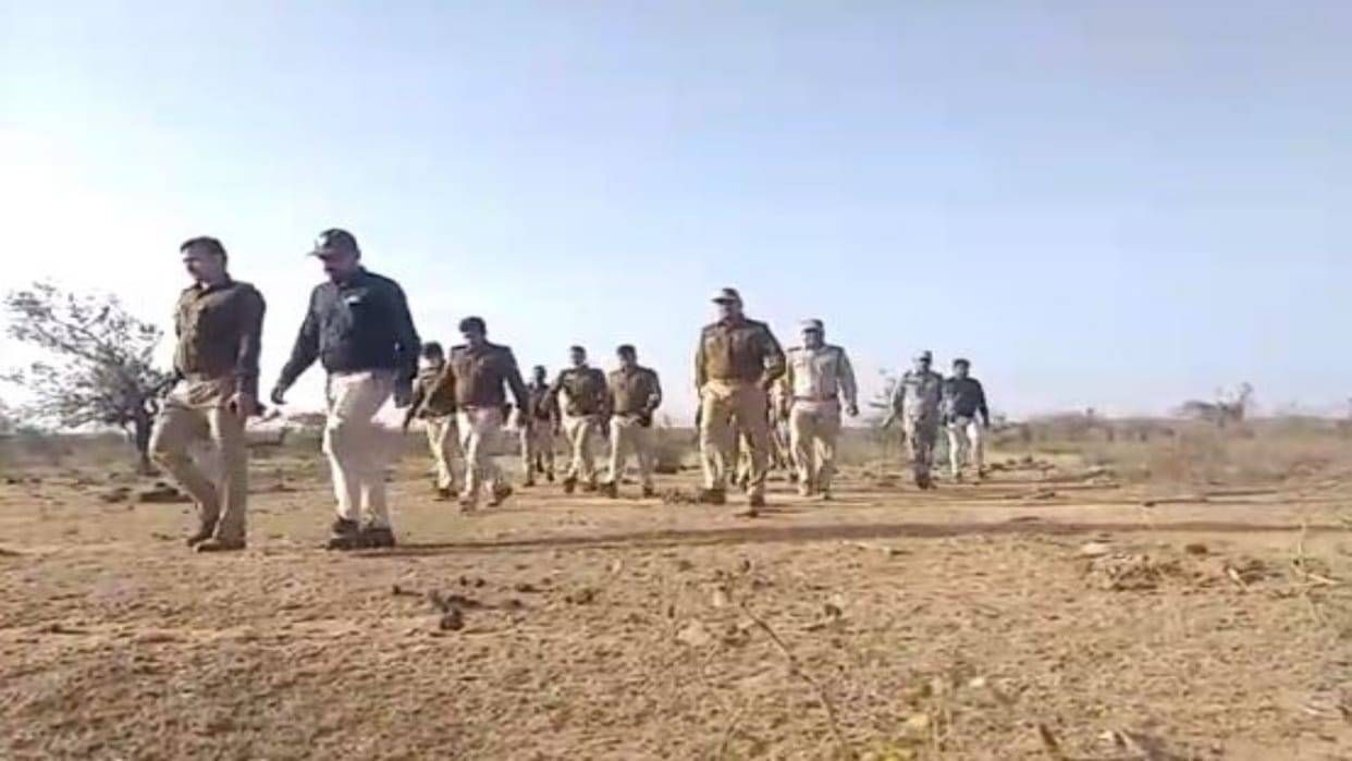 MP News A dacoit carrying a reward of Rs 50,000 killed in forests of Gwalior region