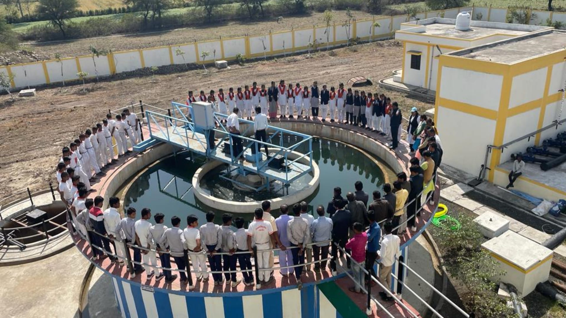 Ujjain School children are learning something new made science models and saw how water purification works