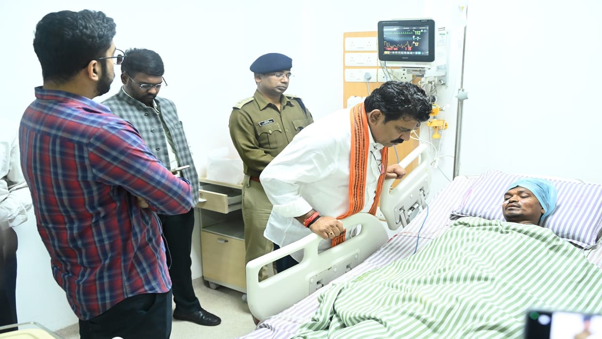 Chhattisgarh News: Deputy CM Sharma met soldier injured in IED blast