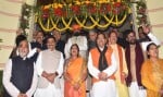 नॉमिनेशन के बाद विधानसभा परिसर में राजग नेता।