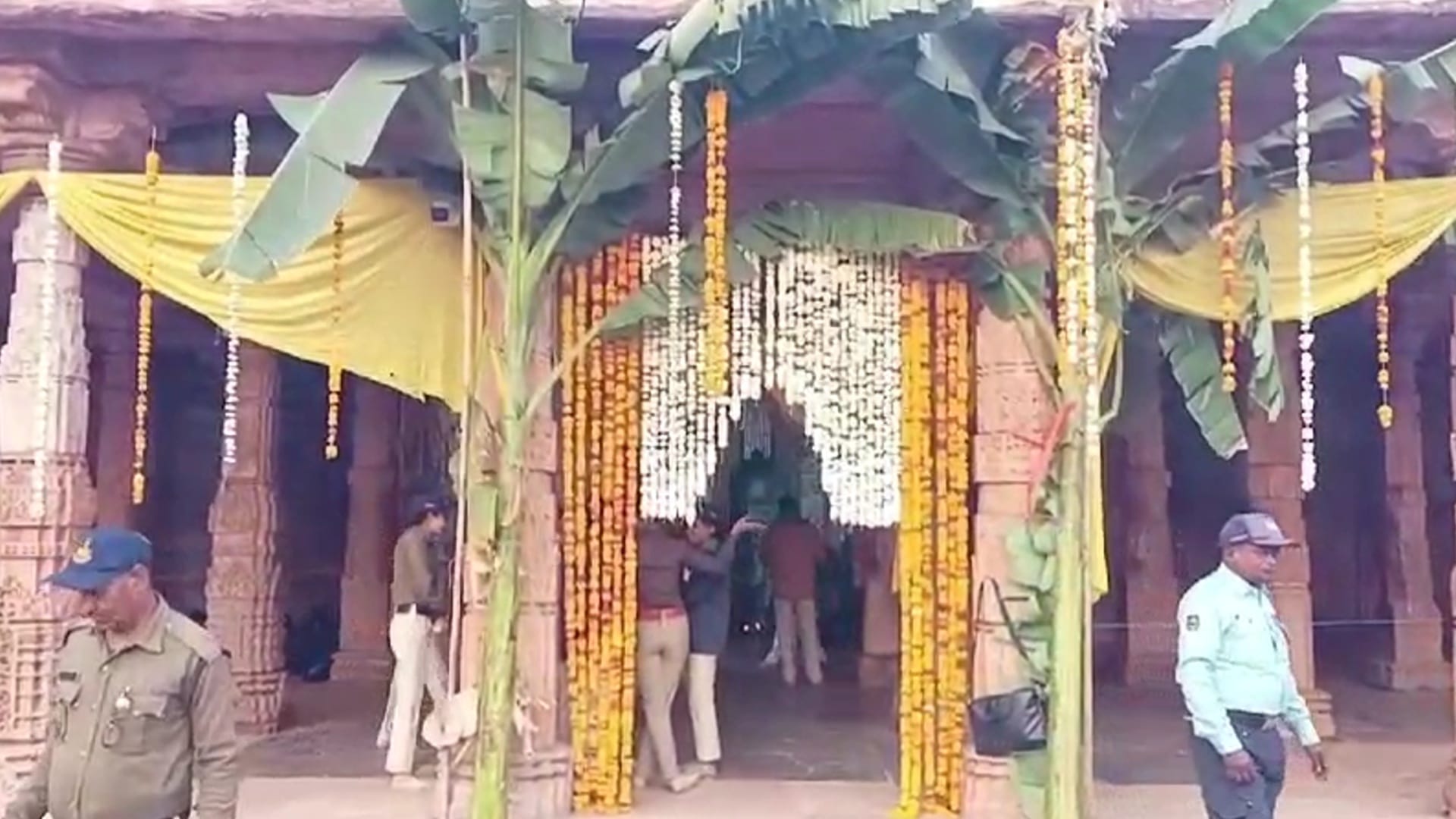 Bhojshala Controversy: Basant Mahotsav begins in Dhar's Bhojshala