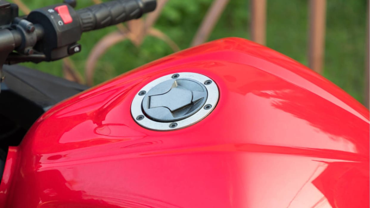 Bike Tips: How to clean bike petrol tank after filling it with water