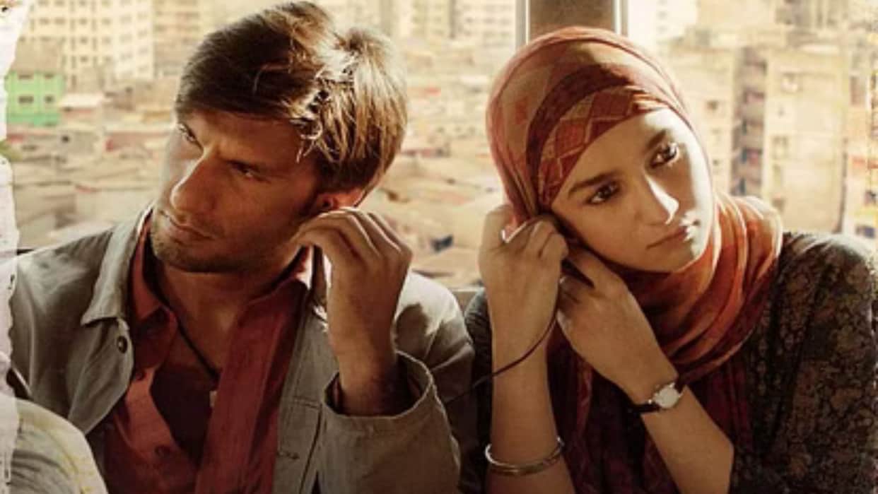 Ranveer Singh and Alia Bhatt starrer Gully Boy completes five years the actor celebrated in a special way