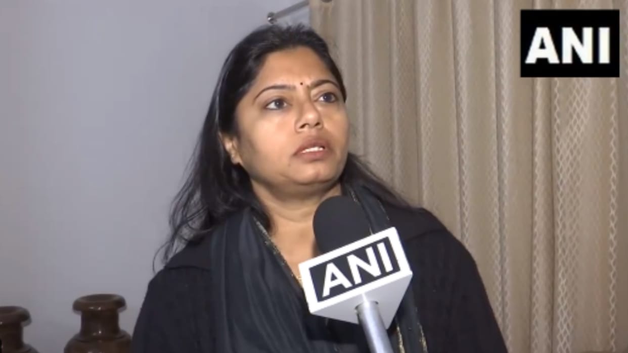 Rajya sabha Election 2024: SP MLA Pallavi Patel ready to vote SP candidate.