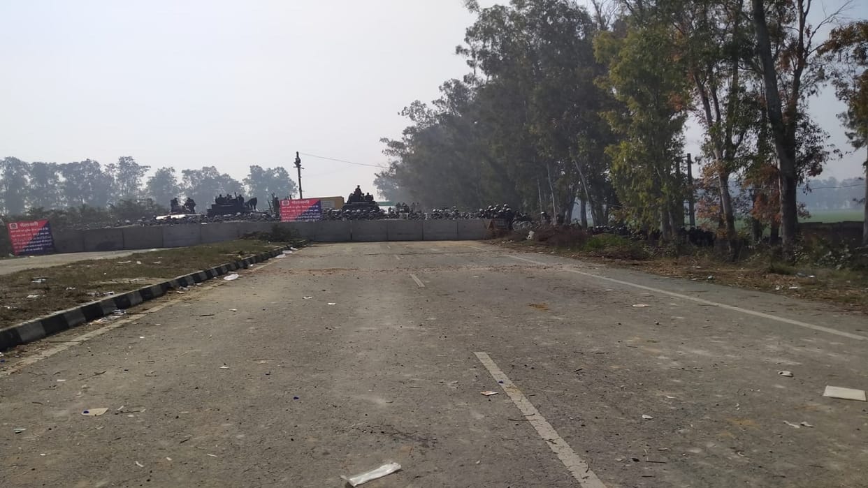 Peace on border in Fatehabad, forces deployed to stop farmers, up to seven layers of barricades