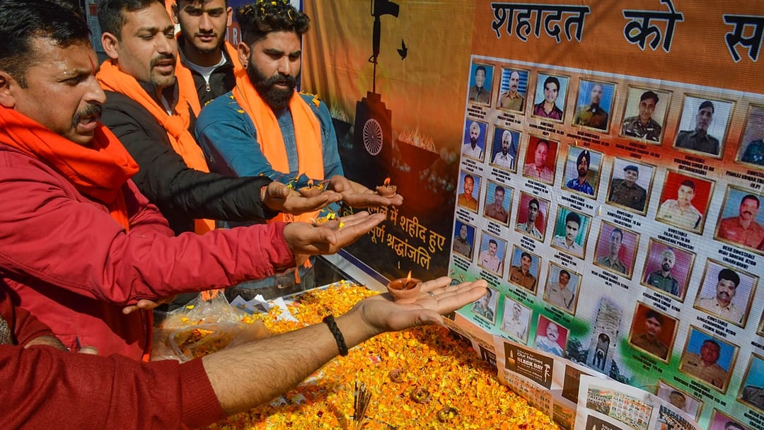 Jammu kashmir Pulwama terror attack 5th anniversary: several program organize to give Tribute to martyrs of Pu